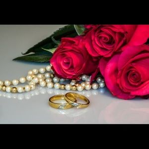 Meet your Posher, Aida